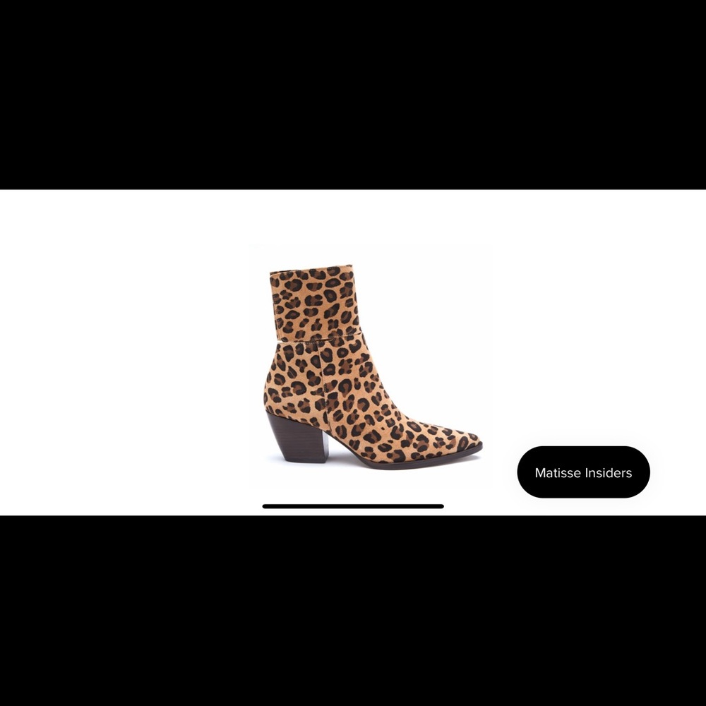 Ankle booties